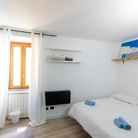 Διαμέρισμα Colored House Until 7 People Above Sqplebiscito *