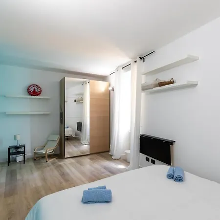 Apartman Colored House Until 7 People Above Sqplebiscito
